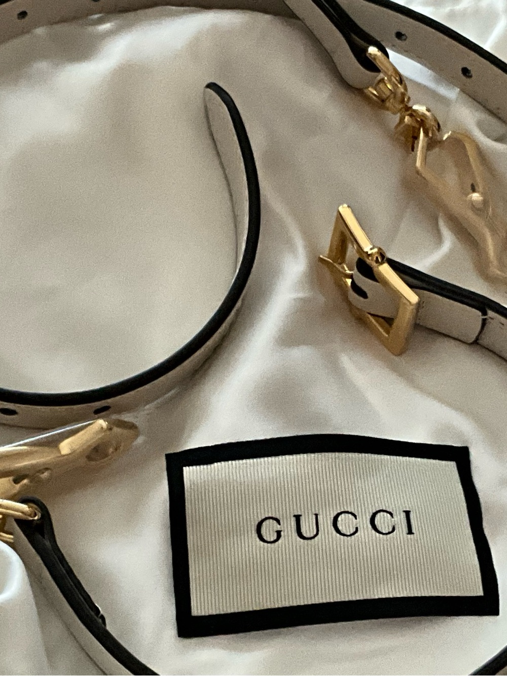 Gucci White and Black Leather adjustable Strap with Gold Hardware, - Picture 1 of 12